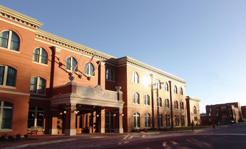 Country Inn & Suites By Radisson, St Charles Historic District Saint Charles Exterior foto