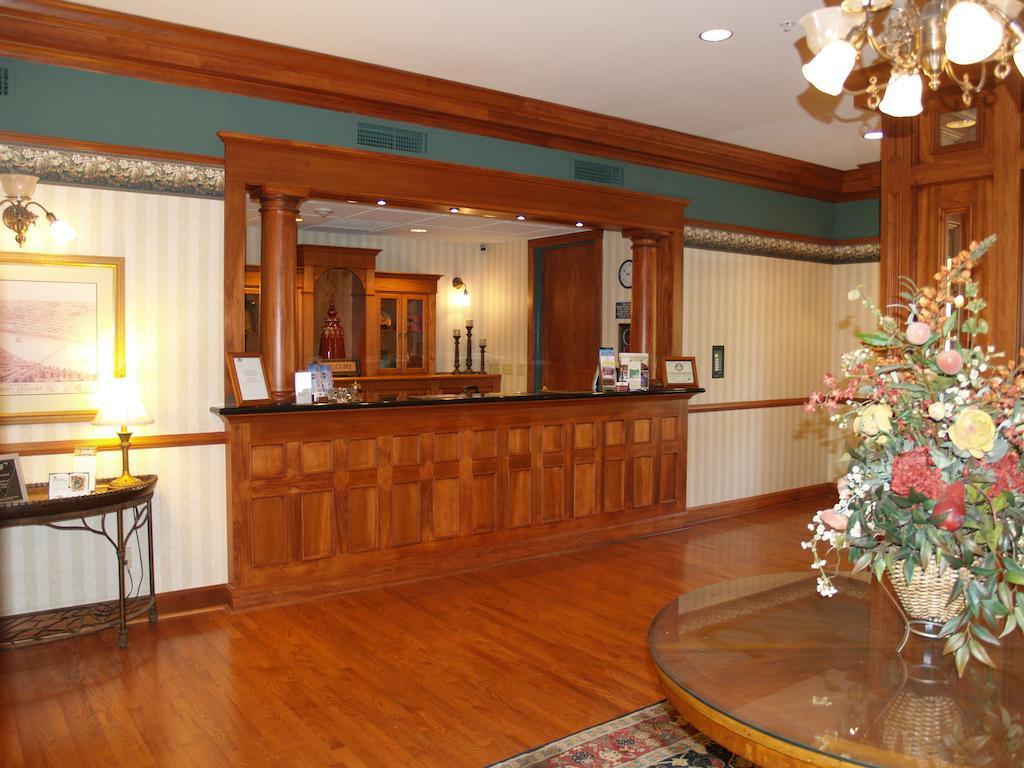 Country Inn & Suites By Radisson, St Charles Historic District Saint Charles Exterior foto