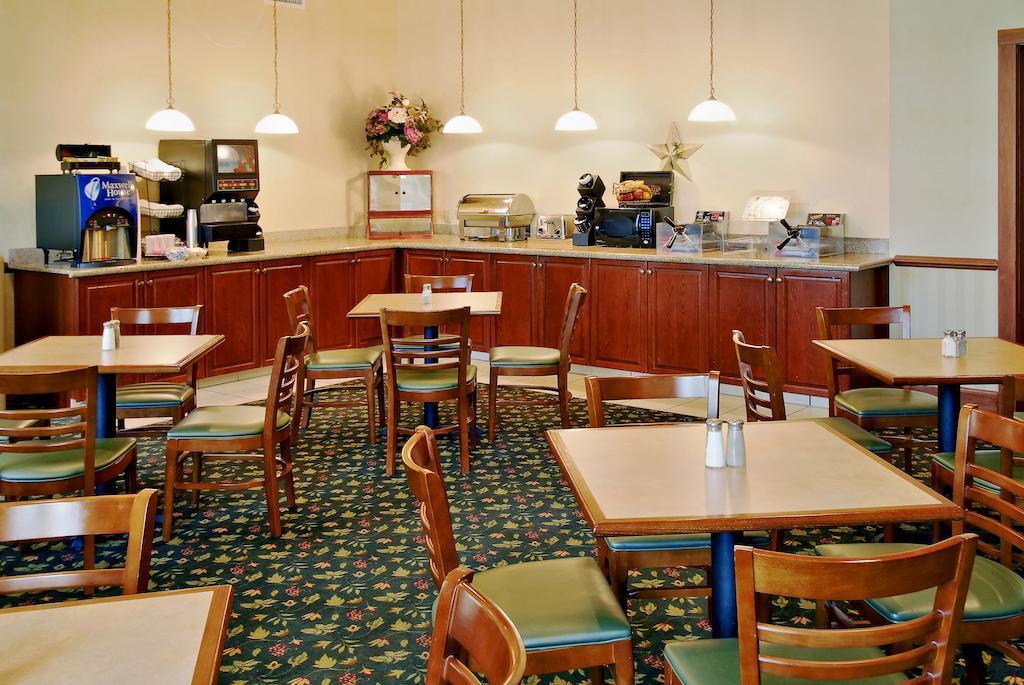 Country Inn & Suites By Radisson, St Charles Historic District Saint Charles Exterior foto