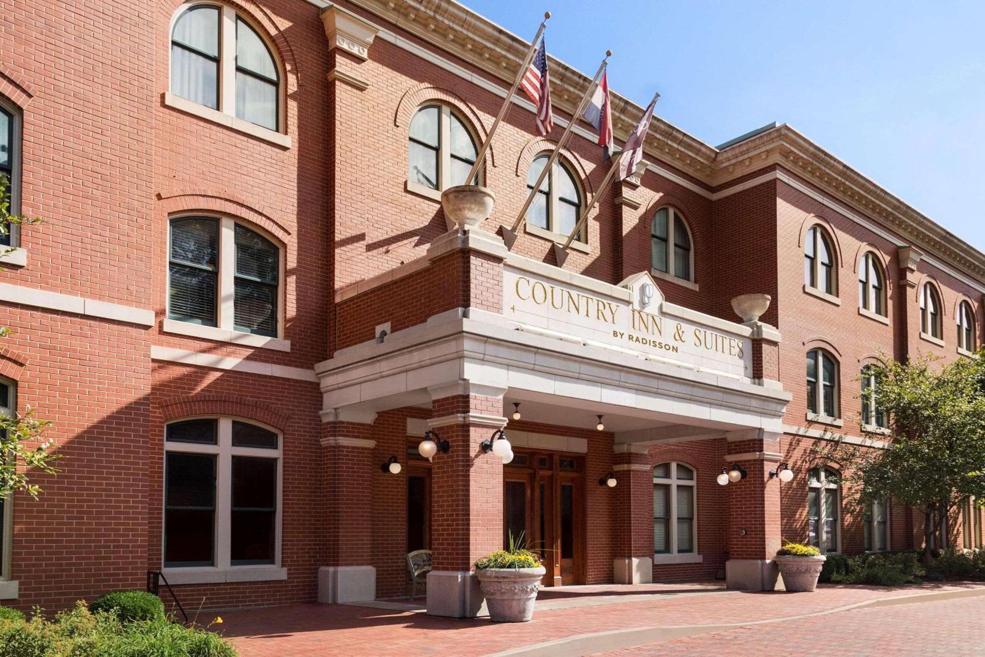 Country Inn & Suites By Radisson, St Charles Historic District Saint Charles Exterior foto