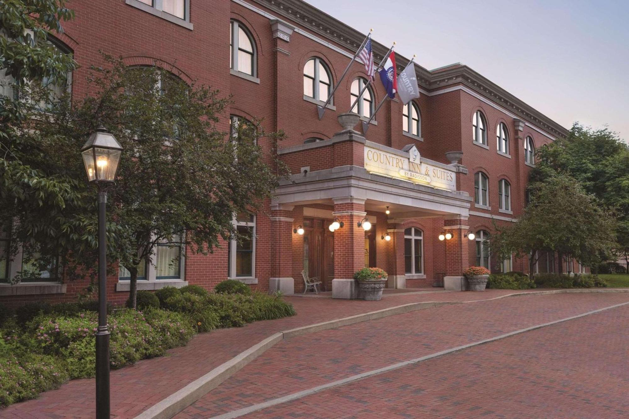 Country Inn & Suites By Radisson, St Charles Historic District Saint Charles Exterior foto