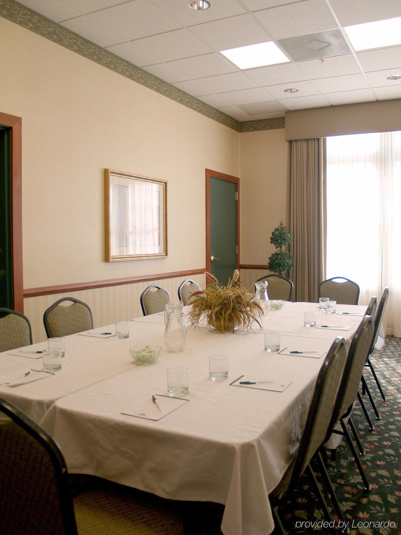 Country Inn & Suites By Radisson, St Charles Historic District Saint Charles Negocio foto