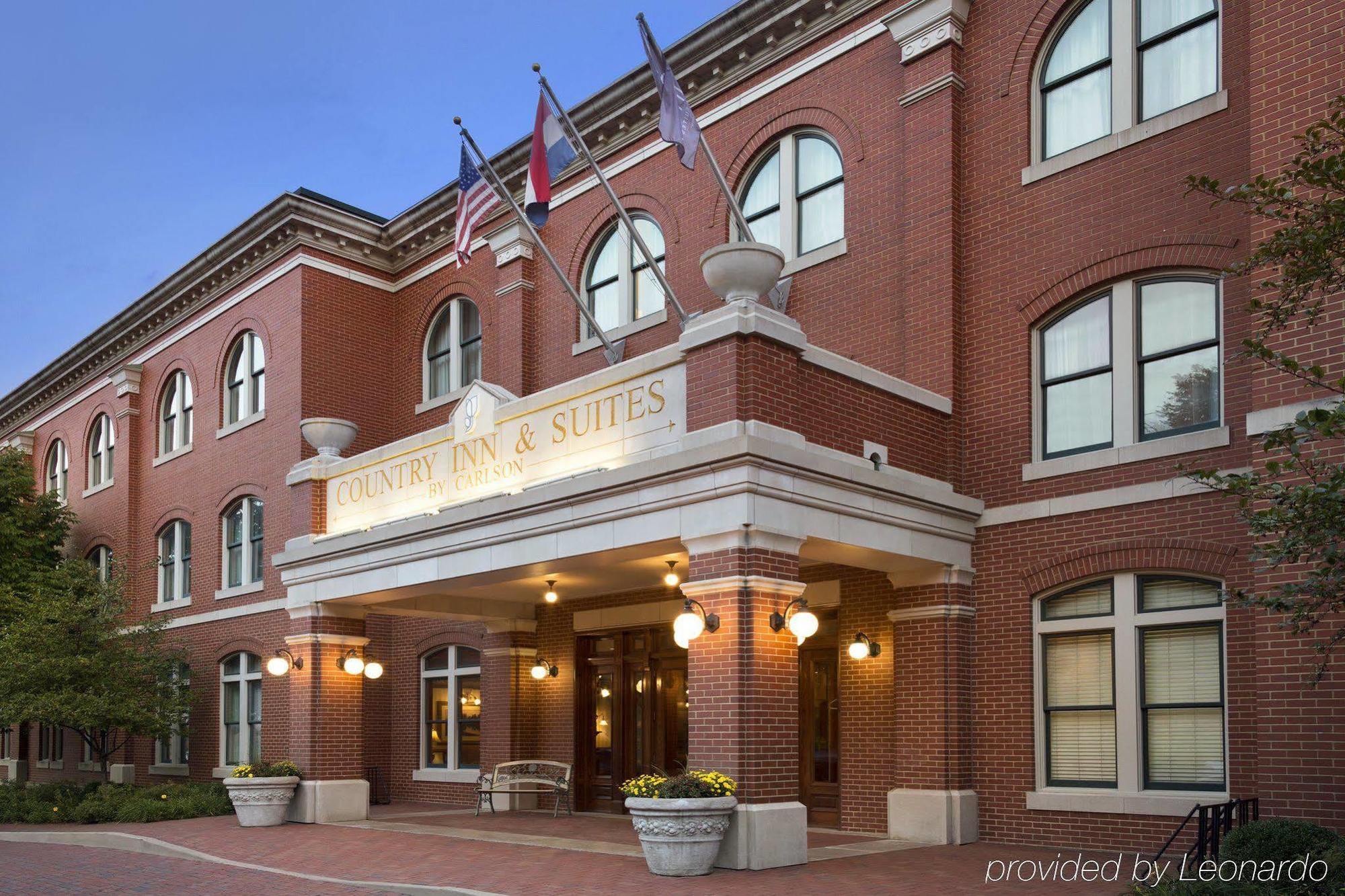 Country Inn & Suites By Radisson, St Charles Historic District Saint Charles Exterior foto